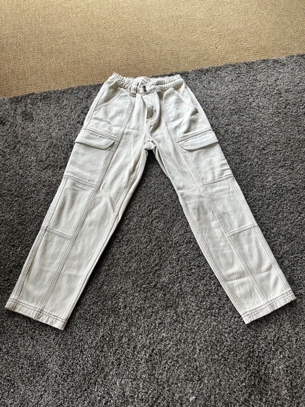 PacSun Women's Straight Leg Cargo Pants in Off-White Light Tan Size Small - Picture 1 of 11